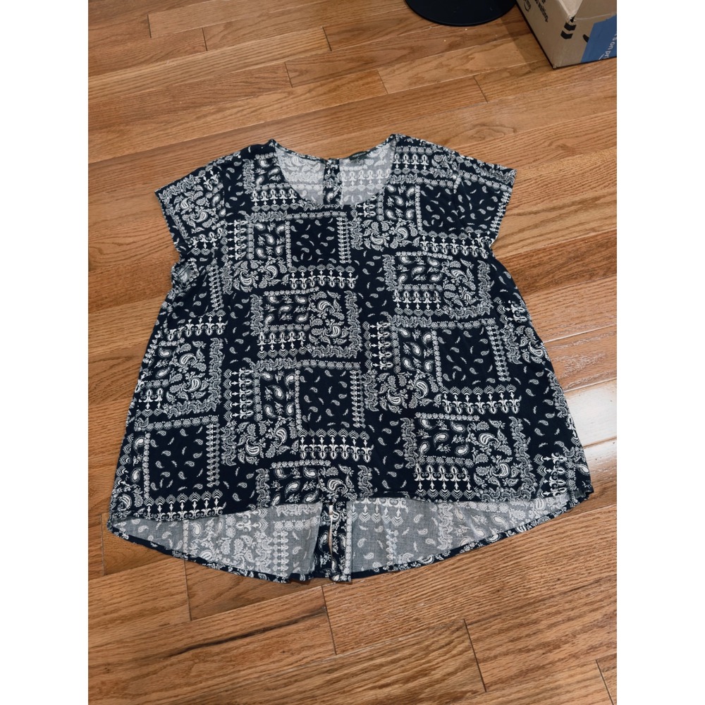 Jones & Co Jones New York Navy Paisley Bandana Print Button Back Blouse 2X